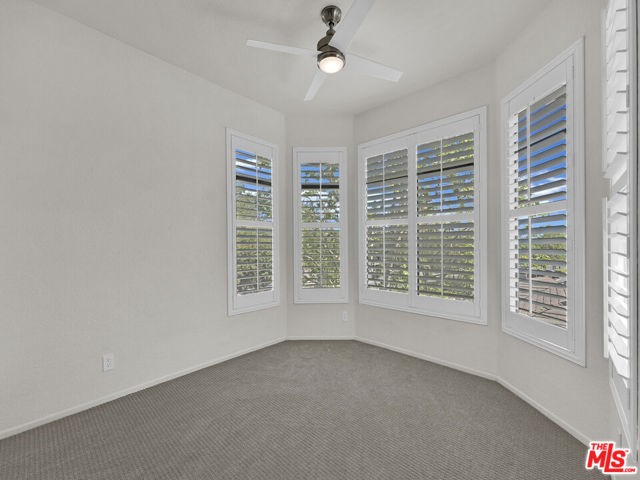 24 Green Brier Circle, Coto de Caza CA: https://media.crmls.org/mediaz/de8b3a0b-ce9c-4f27-8831-00083c78a32c.jpg