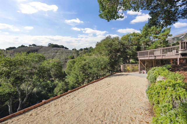 760 Country Club Drive, Carmel Valley CA: https://media.crmls.org/mediaz/de8b705f-3562-4b0a-9225-8e42cbfa6d72.jpg