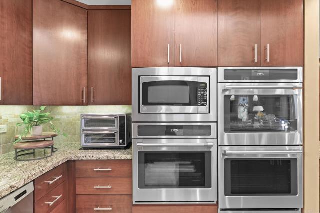 Detail Gallery Image 22 of 75 For 1927 Belmore Ct, El Cajon,  CA 92020 - 3 Beds | 2/1 Baths