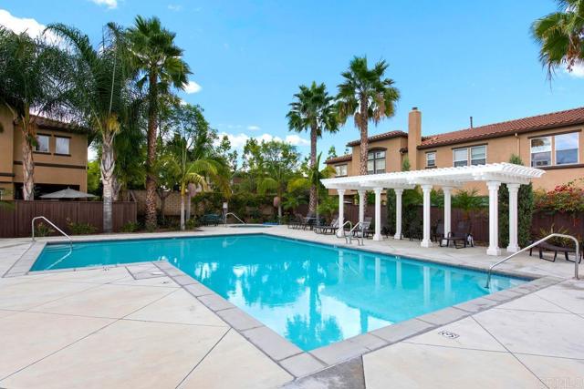 646 Sumner Way, Oceanside CA: https://media.crmls.org/mediaz/de8cef6b-7e73-4f64-ad1b-7bb236e30fbe.jpg