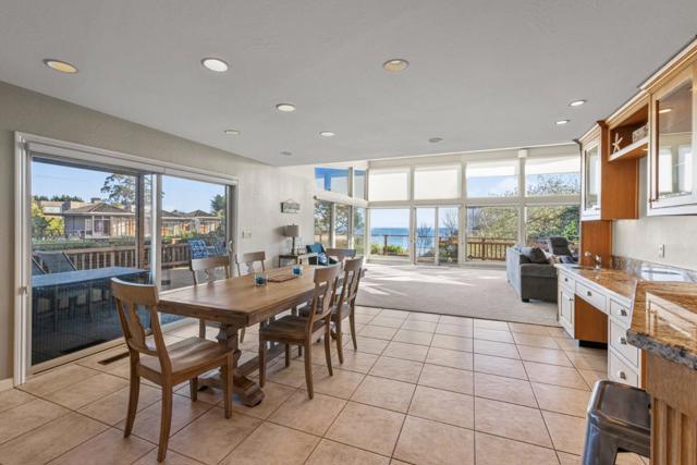 346 Kingsbury Drive, Aptos CA: https://media.crmls.org/mediaz/de8d0b44-189f-4704-986f-951672e7bbc7.jpg