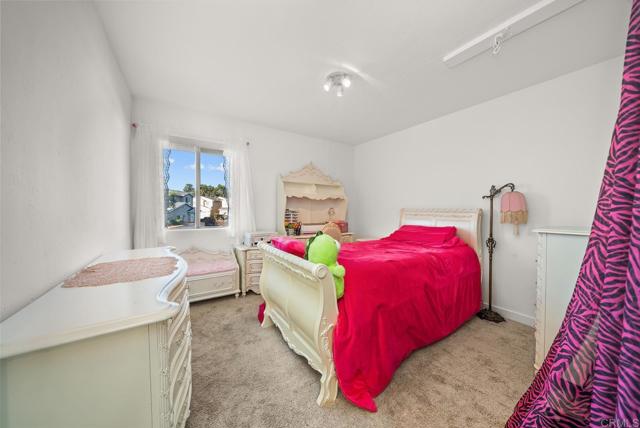 Image 16 of 28 For 925 Amistad Ct  D