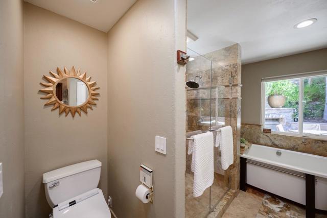 307 Sidesaddle Circle, Scotts Valley CA: https://media.crmls.org/mediaz/de8d191f-3517-4c3b-80eb-571caedba85a.jpg