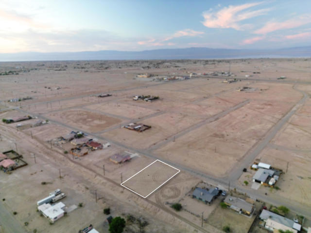 Image 6 of 8 For 1983 Sunset Avenue