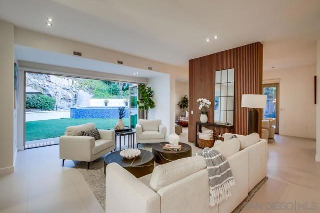 Image 21 of 71 For 5435 Parkview Dr.