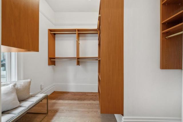 2556 Pine Street, San Francisco CA: https://media.crmls.org/mediaz/de8e4456-063f-4e1d-9521-fee66154e15b.jpg