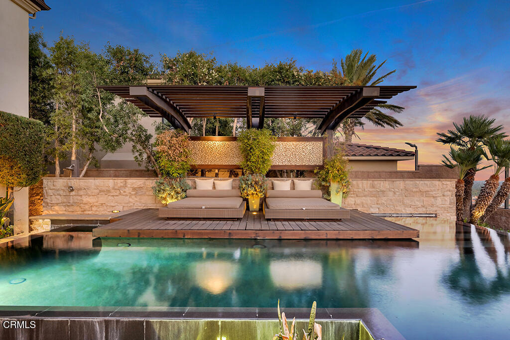 MLS #V1-32781 image #29