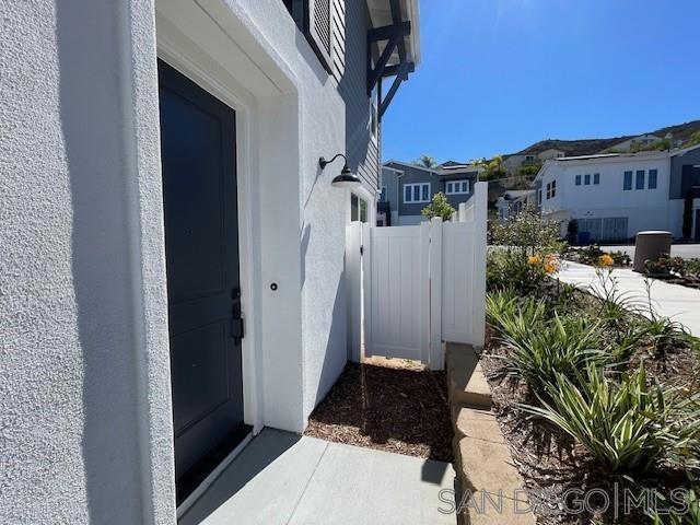 7711 Jasmine Ct., Santee CA: https://media.crmls.org/mediaz/de8ea60e-6d0a-4064-b45b-25fa6f74198c.jpg