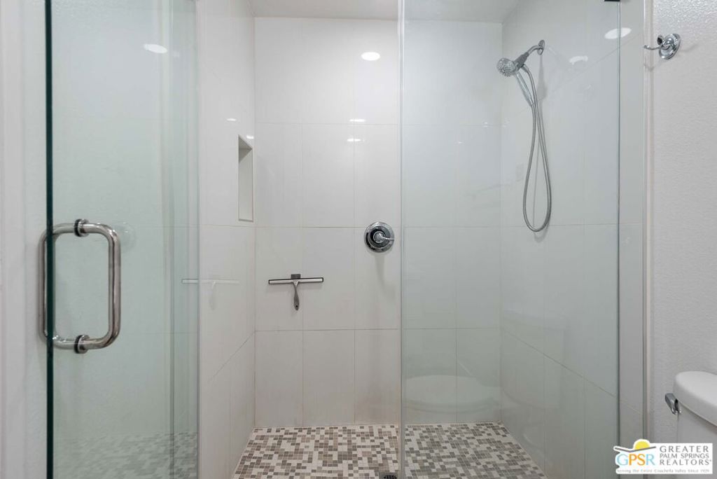 MLS #25614687PS image #15