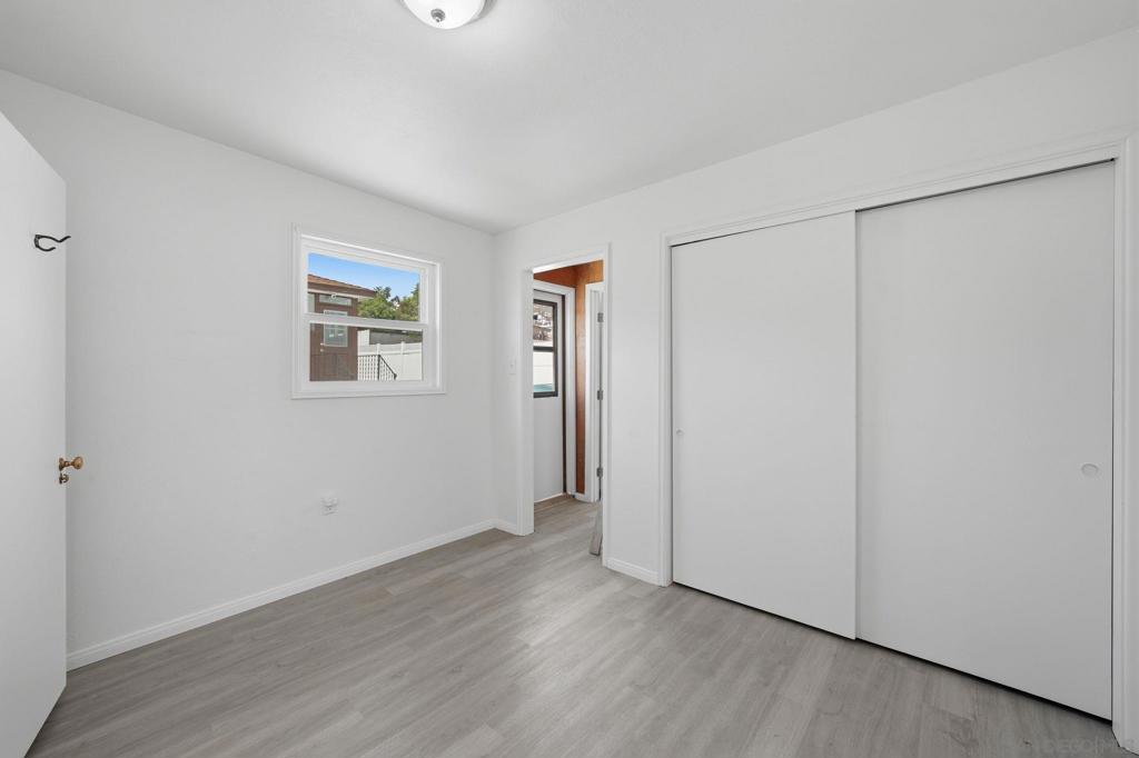4077 Myrtle - photo 17