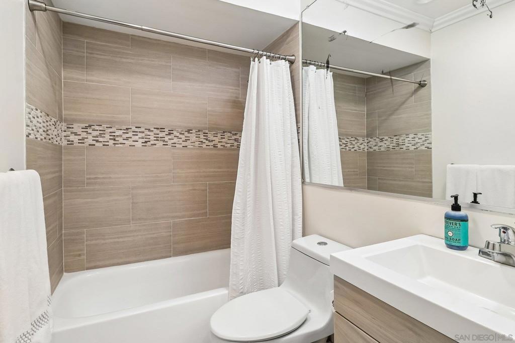 4545 Collwood - photo 13