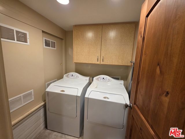 34725 Mission Hills Drive, Rancho Mirage CA: https://media.crmls.org/mediaz/de90408e-8db8-414b-9c12-b042b2e744c5.jpg