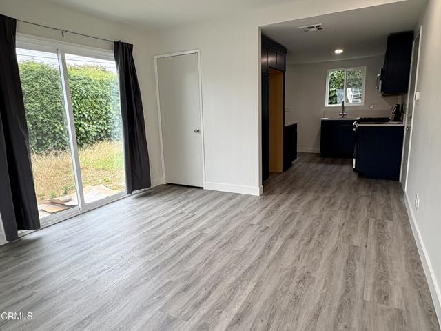 433 Arcade Drive, Ventura CA: https://media.crmls.org/mediaz/de9096ba-48a7-4b57-ae23-daa29c20dcfb.jpg