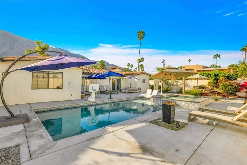 620 S Camino Real