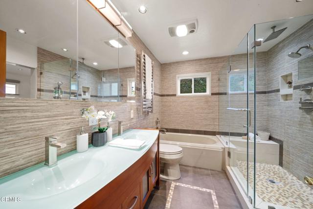 Detail Gallery Image 20 of 36 For 1038 Oban Dr, Los Angeles,  CA 90065 - 3 Beds | 3 Baths