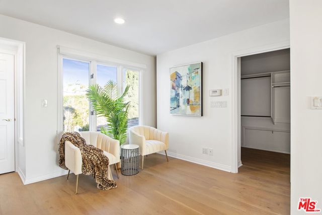 905 Berkeley Street, Santa Monica CA: https://media.crmls.org/mediaz/de91f17e-681f-47bf-9e89-164d4d5acb2e.jpg