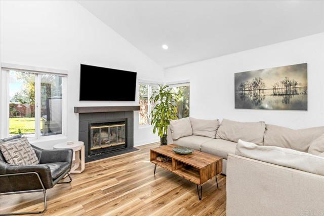 Image 3 of 28 For 7946 Calle Posada