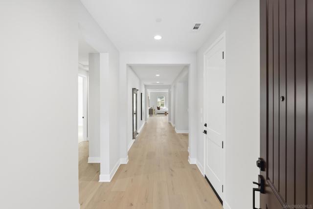 1238 Topanga Dr, San Marcos CA: https://media.crmls.org/mediaz/de9205d2-3c71-4700-9769-5584a72d69c5.jpg