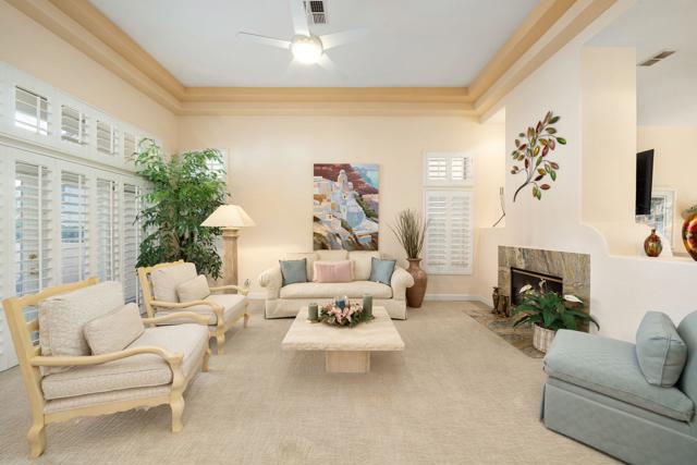 50075 Doral Street, La Quinta CA: https://media.crmls.org/mediaz/de922deb-c32b-41ff-af4f-6920e7476692.jpg