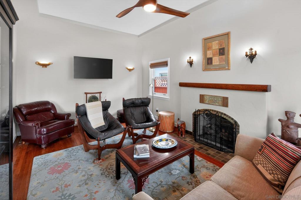 4505 Van Dyke Avenue - photo 6