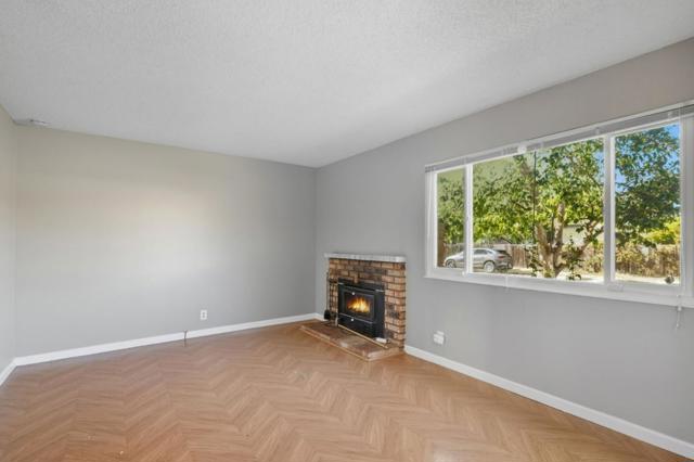 2386 Baltic Court, Fairfield CA: https://media.crmls.org/mediaz/de926efb-2137-448a-b96d-f8a6f1ba0863.jpg