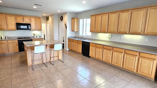 Image 11 of 38 For 13416 Silver Stirrup Drive