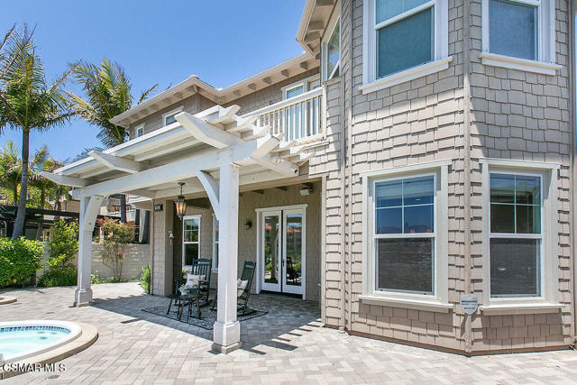 4014 Caribbean Street, Oxnard CA: https://media.crmls.org/mediaz/de95b8a6-1342-4202-a386-75db19c05433.jpg