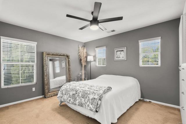 Detail Gallery Image 15 of 35 For 10496 Celestial Waters Dr, Spring Valley,  CA 91977 - 4 Beds | 3 Baths