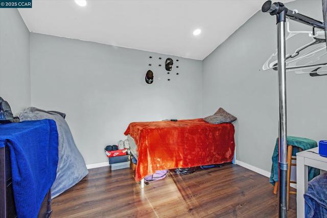 2027 83Rd Ave, Oakland CA: https://media.crmls.org/mediaz/de980602-5ded-4564-966e-6c9bdaa91db3.jpg