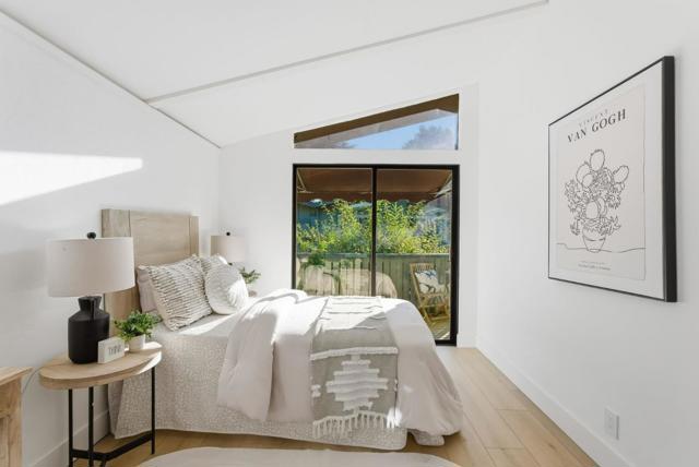 278 Monroe Drive, Mountain View CA: https://media.crmls.org/mediaz/de9ad467-271c-484a-a565-a6e6aecb6e64.jpg