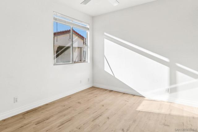 Image 7 of 16 For 11410 Via Rancho San Diego  38