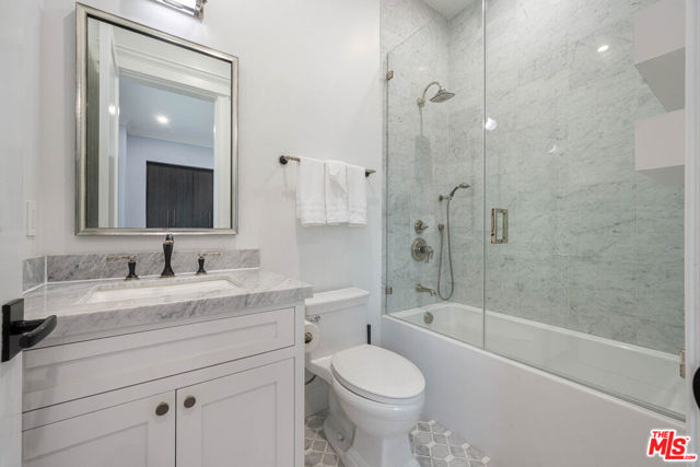 126 N Canyon View Drive, Los Angeles CA: https://media.crmls.org/mediaz/de9e2e72-f084-45c0-a8bd-a3b497145895.jpg