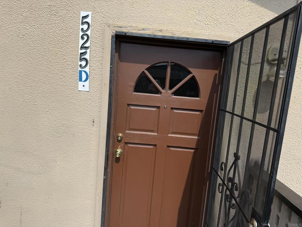 525 Shady Lane #D