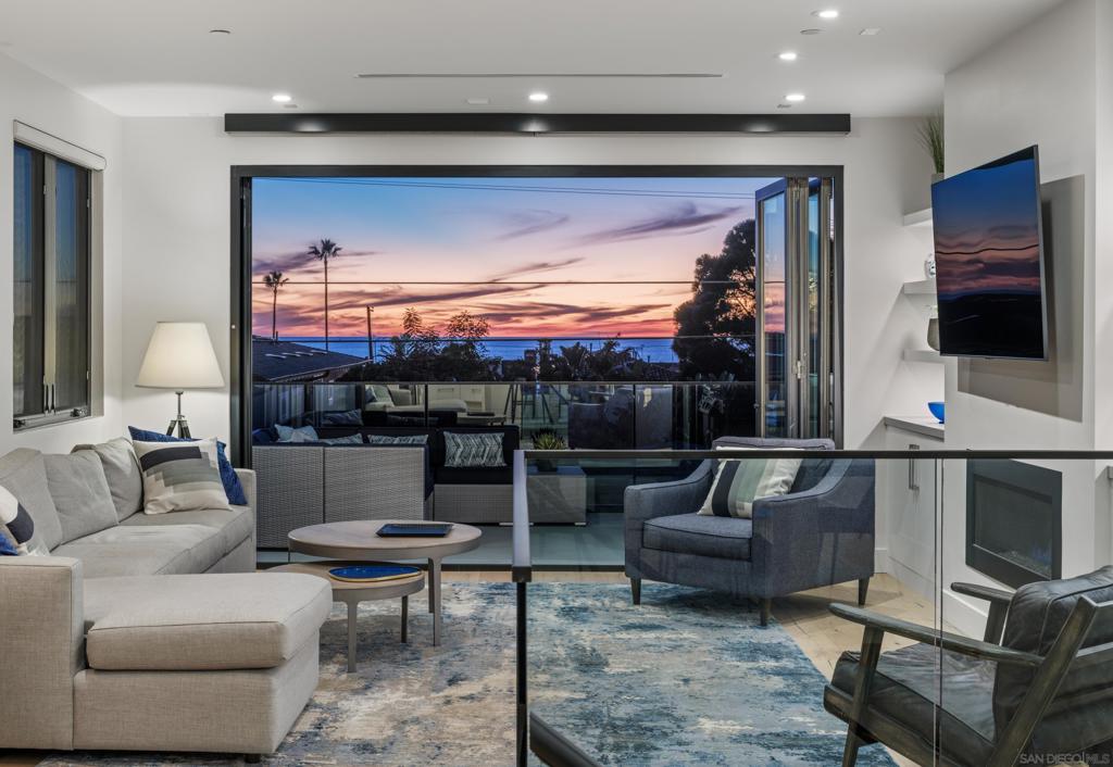 2338 Newcastle Ave, Cardiff by the Sea, CA 92007