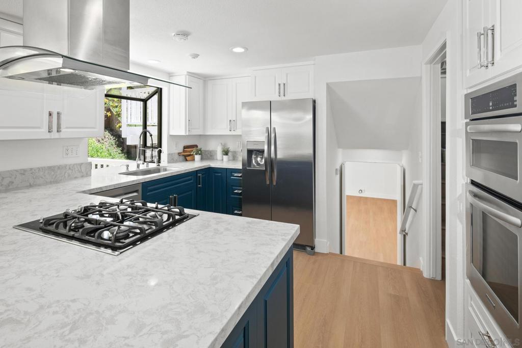 MLS #250023605SD img 25