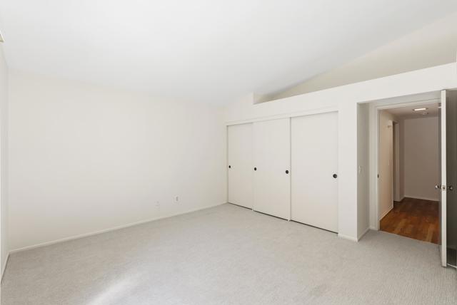 2009 Pointer Gln, Escondido CA: https://media.crmls.org/mediaz/dea11ae9-0041-4192-82ea-4d0d575a7703.jpg