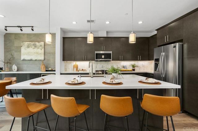 3157 Salina rd, Carlsbad CA: https://media.crmls.org/mediaz/dea19dce-78c8-4e67-a9f0-d5d331d9ebde.jpg