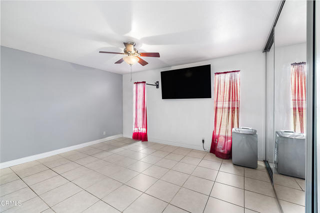 Detail Gallery Image 12 of 25 For 562 Holly Ave, Oxnard,  CA 93036 - 3 Beds | 2 Baths