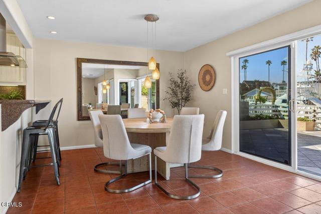 Detail Gallery Image 22 of 76 For 2941 Surfrider Ave, Ventura,  CA 93001 - 5 Beds | 3 Baths