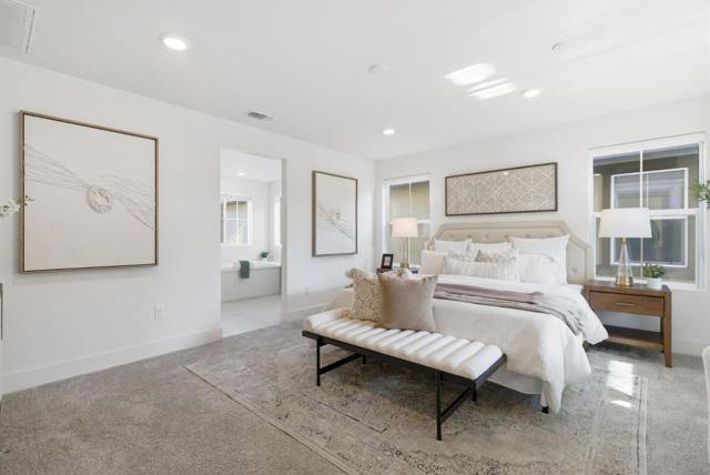 9065 Tallship Way, Newark CA: https://media.crmls.org/mediaz/dea44757-1111-4c84-abd6-efc26c2399a1.jpg