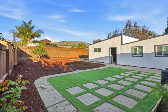 112 S Cragmont Avenue, San Jose CA: https://media.crmls.org/mediaz/dea48a7a-efb3-4f20-9f37-4a10cc20ef7a.jpg