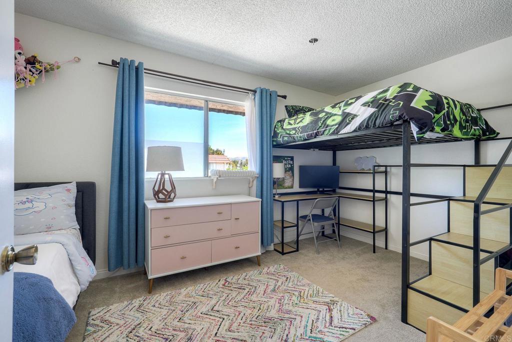 627 Beverly Place - photo 15