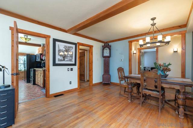4470 Pine Ridge Avenue, Julian CA: https://media.crmls.org/mediaz/dea5023d-6be0-4507-ae3f-dd4d4e0eabcf.jpg
