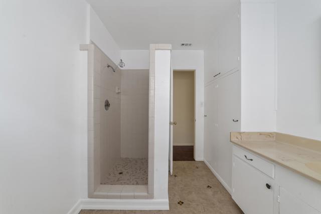 Detail Gallery Image 25 of 33 For 135 4th St, Encinitas,  CA 92024 - 2 Beds | 1 Baths