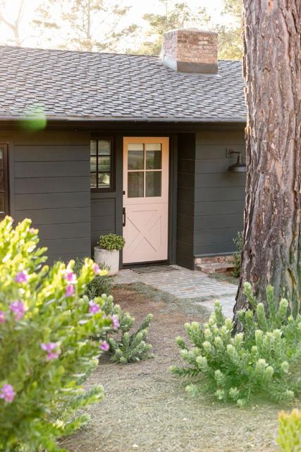 0 2NW of 13th, Carmel CA: https://media.crmls.org/mediaz/dea5bf38-a18d-4a64-8611-50c285e857f0.jpg