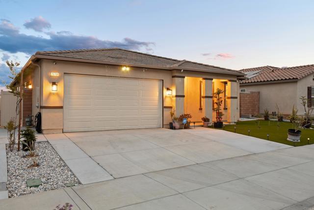 25709 Buckeye Meadow Lane, Homeland CA: https://media.crmls.org/mediaz/dea5caf4-6534-4bb8-9063-f3dc6d46827c.jpg