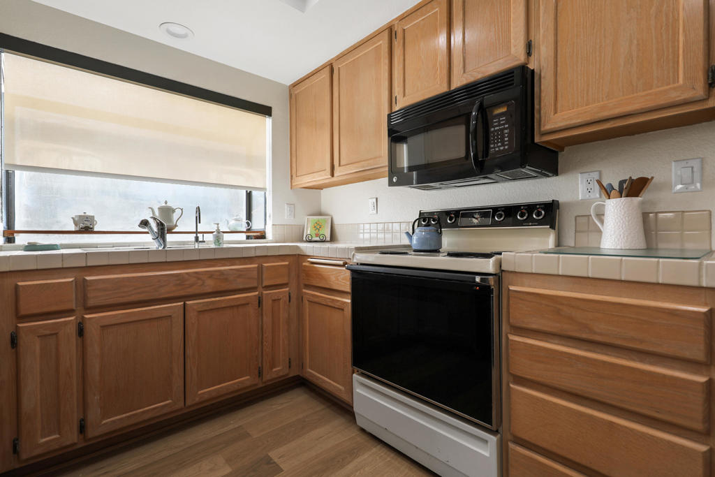 MLS #219138216DA image #10