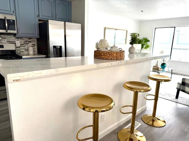 900 Hillside Boulevard, Daly City CA: https://media.crmls.org/mediaz/dea78e7c-8cc7-42f5-9181-d2958ef5ad1d.jpg