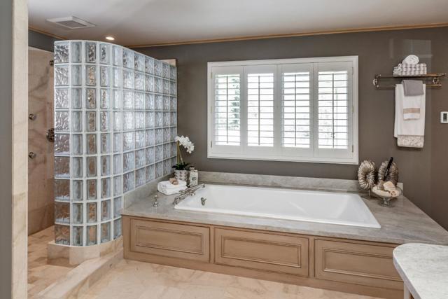 16000 Greenwood Road, Monte Sereno CA: https://media.crmls.org/mediaz/dea826aa-2022-46c7-a1d2-cdbb9d8ad1ed.jpg