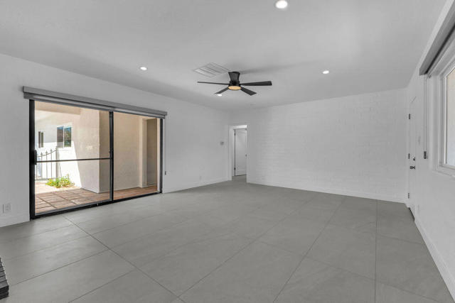 44635 San Carlos Avenue, Palm Desert CA: https://media.crmls.org/mediaz/dea86e3d-9659-4701-b074-da9c431c0417.jpg